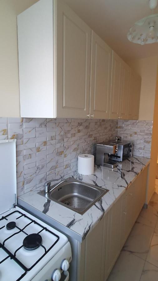 Apartament Estera Appartement Oradea Buitenkant foto